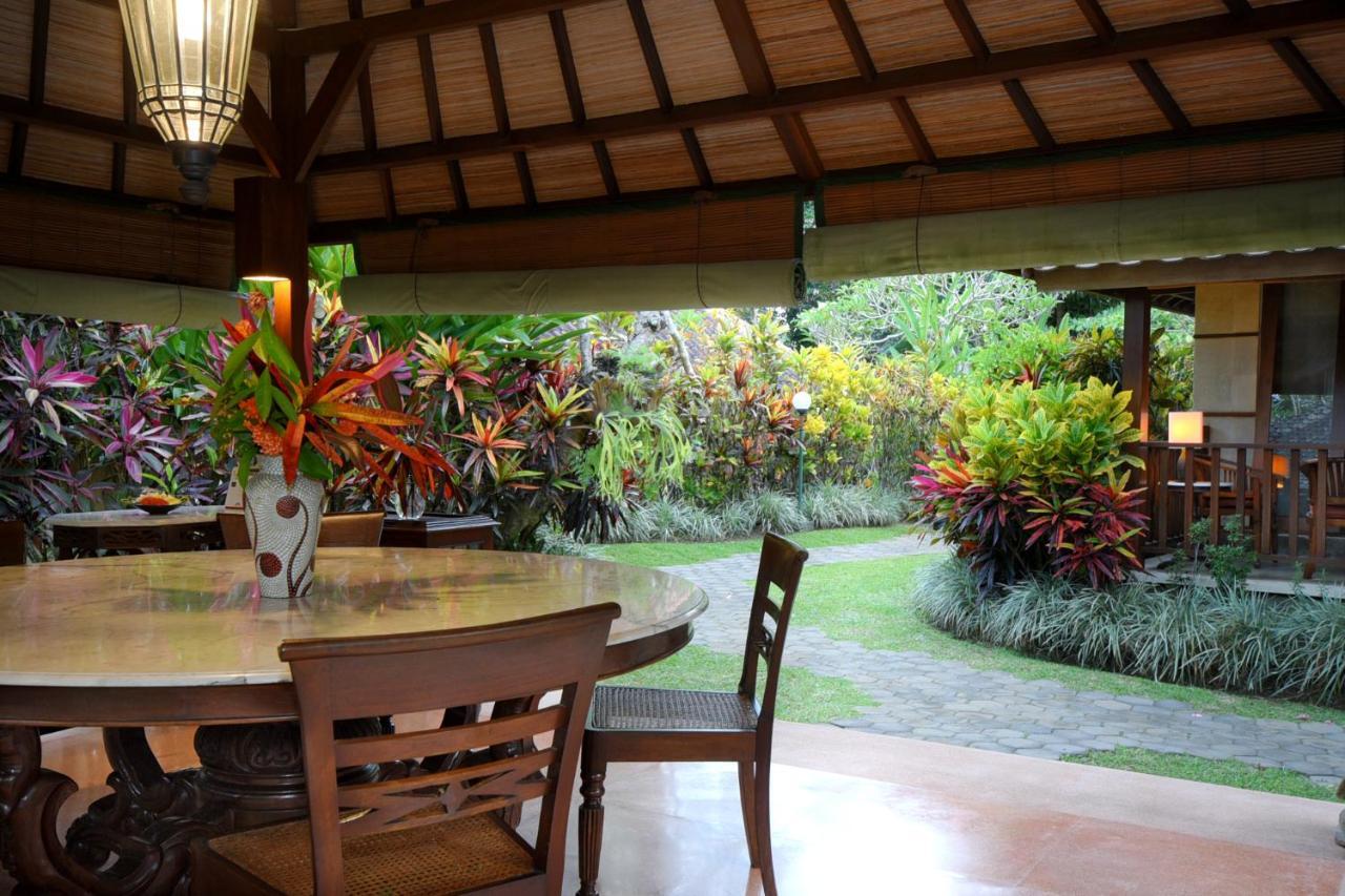 Rumah Ganesha Couette-café