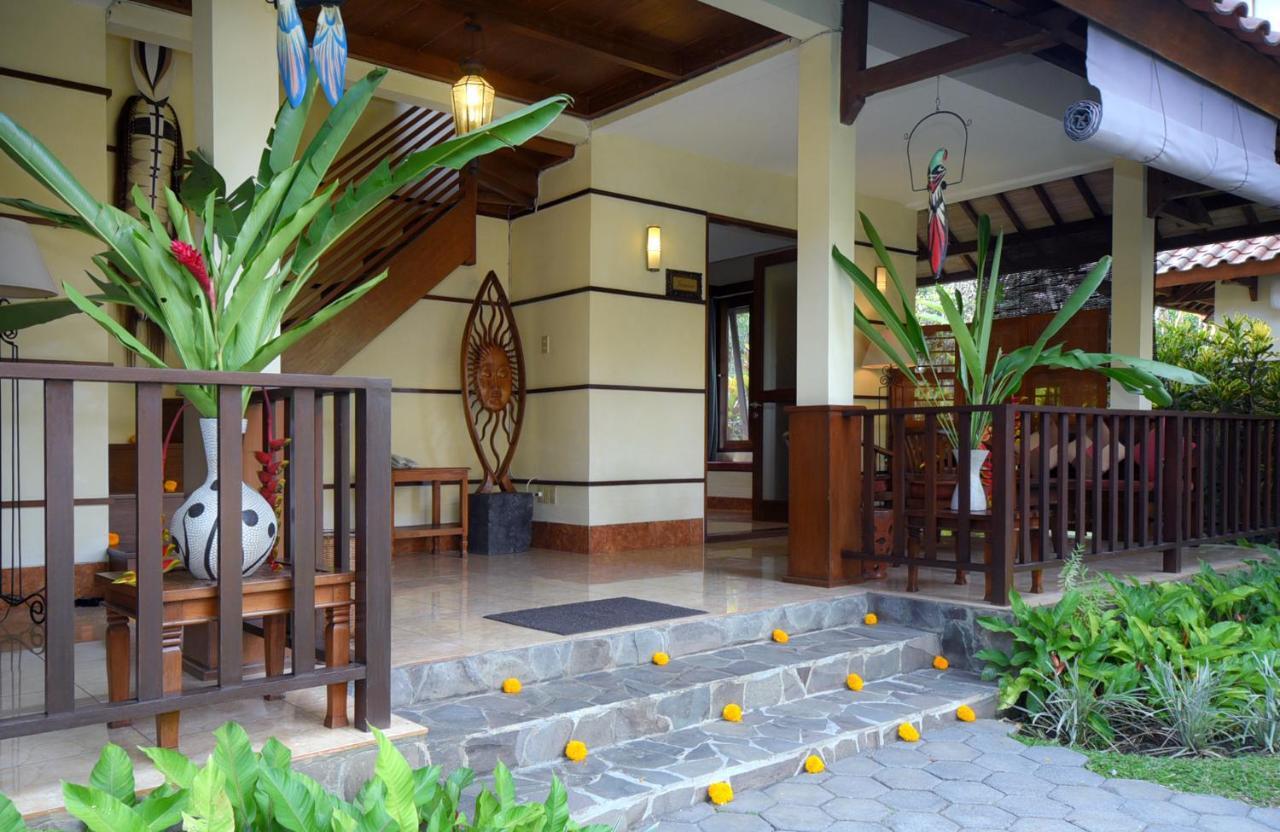Rumah Ganesha Couette-café 3*